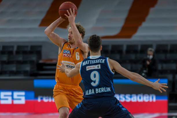 文班亚马的 文班亚马的