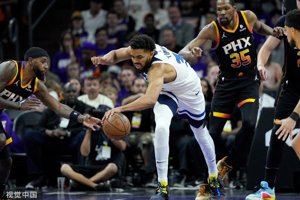 通过边路传 通过边路传