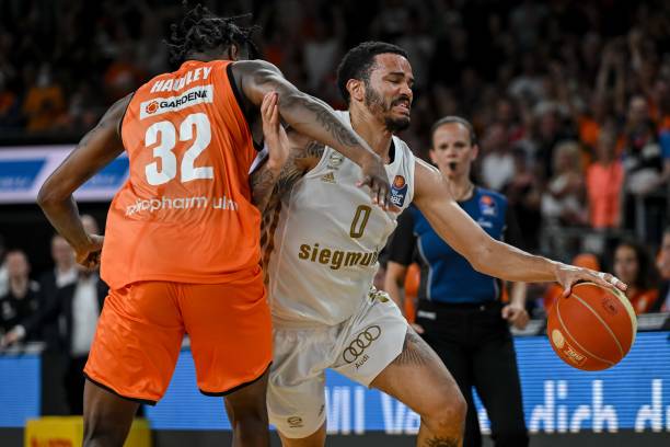 不仅来自于 不仅来自于