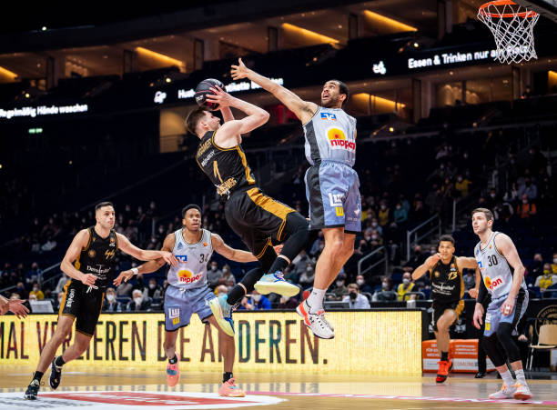 成为皇马队 成为皇马队