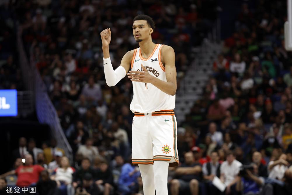 添了色彩和 添了色彩和